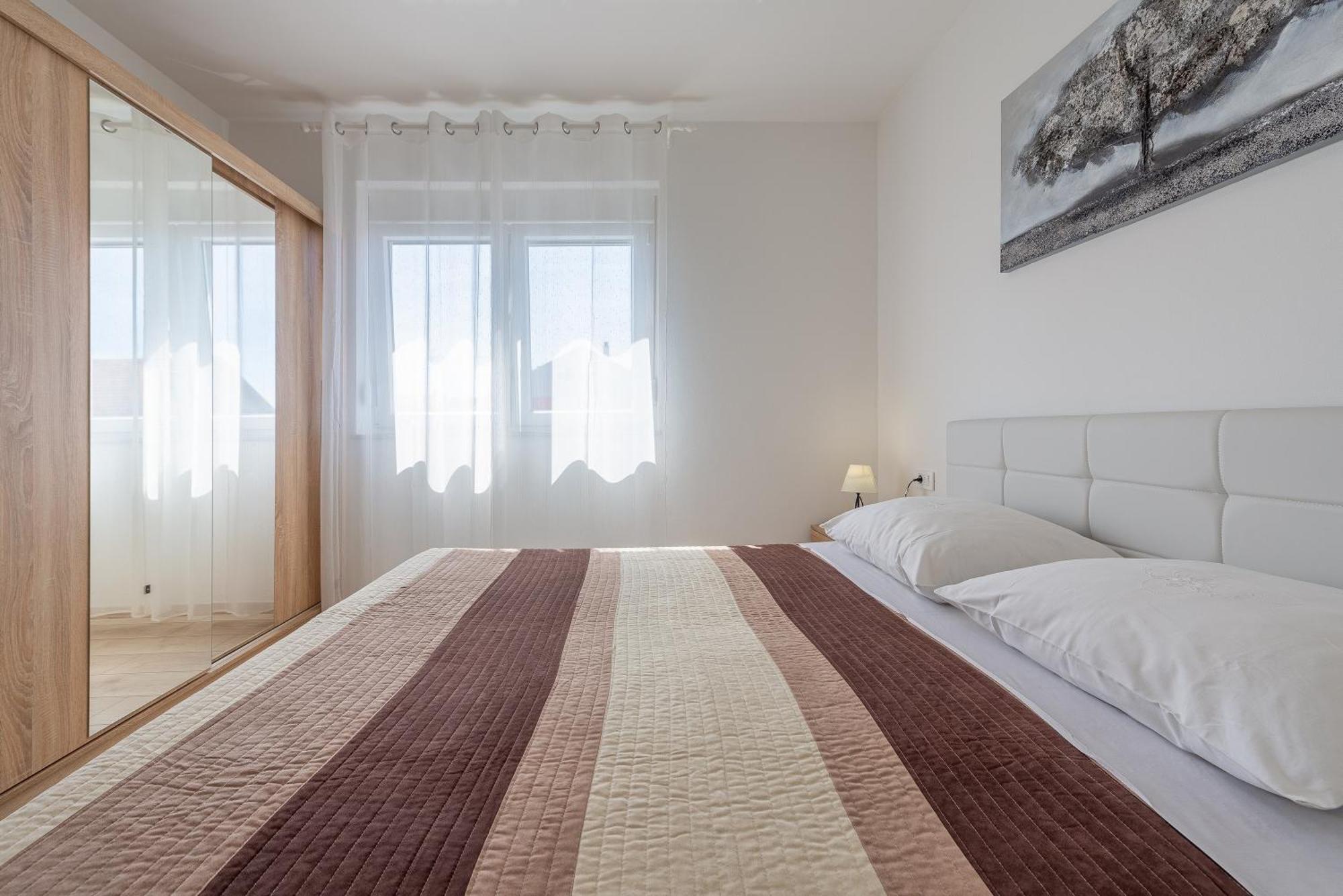 Apartments Villa Odesa With Shared Pool زادار الغرفة الصورة